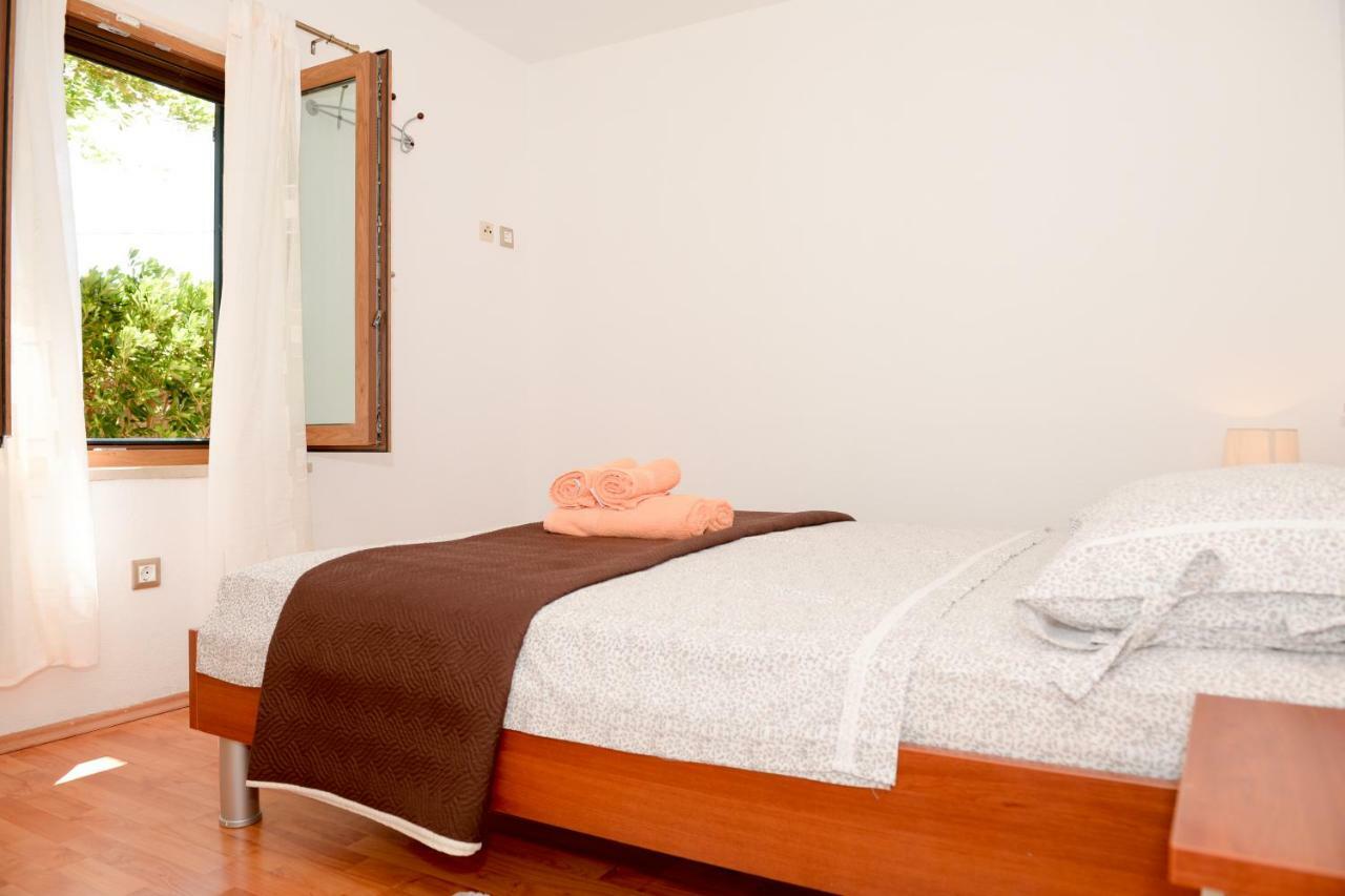 Apartment Markioli Povlja  Eksteriør billede
